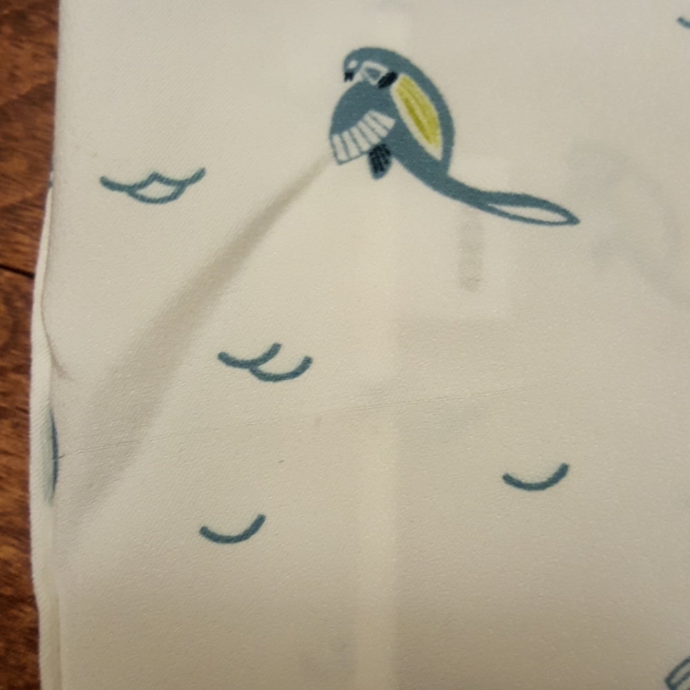 Loft flowy blue bird white short sleeve top - Picture 8 of 8